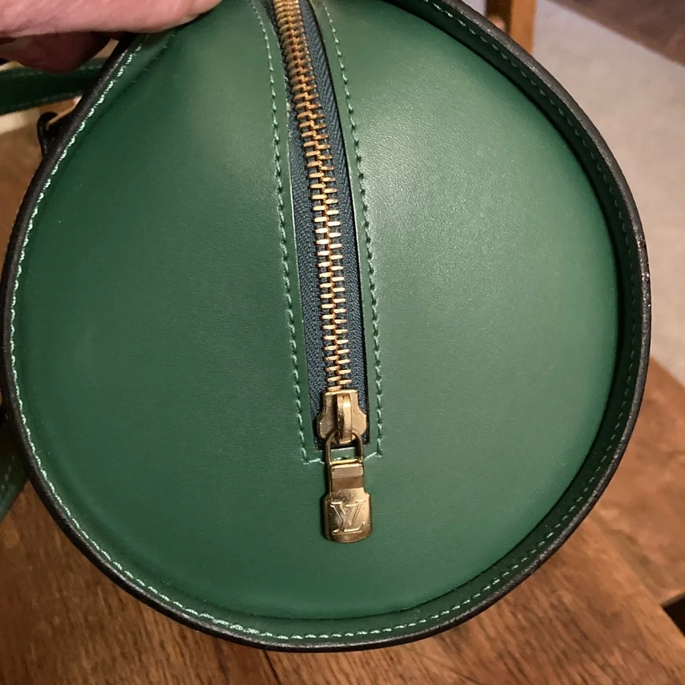 Louis Vuitton Soufflot w/Dust Bag & Elise Wallet Borneo Green Epi Like New!